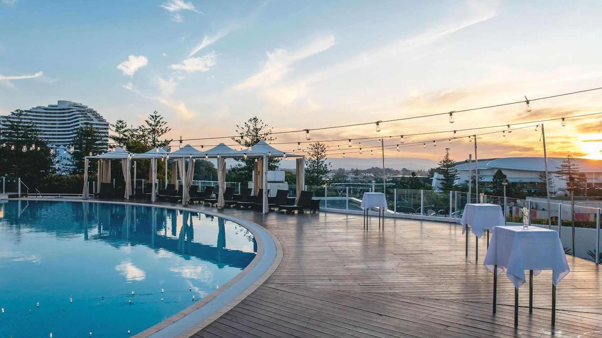 Sofitel Gold Coast Broadbeach 5*,